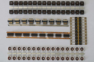 高精度垂直プラスチック 高速注射鋳造機