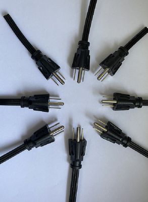 55トンのインジェクション鋳造機 C型白色用 家電のプラグ用