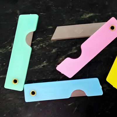 操作しやすい 双スライド 垂直注射鋳造機 ハンドシェンクを作る